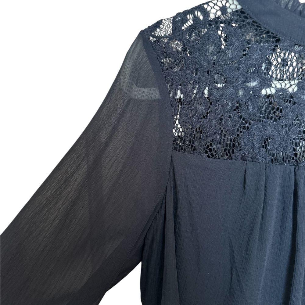 Torrid Lace with Chiffon Overlay Blouse NWT - Picture 6 of 12